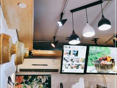 -津椰本·海南正宗椰奶清补凉(店一店)