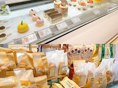面包甜点陈列柜-爱纶(华南广场店)