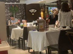 大堂-山泉公馆酒家(广州东站店)