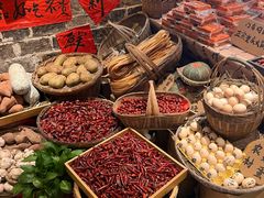 -周小明火锅(黑金冠社区店)