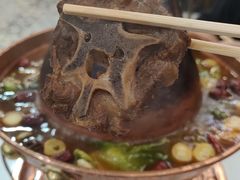 羊蝎子火锅-欧提汗·新疆餐厅·清真(银都路店)