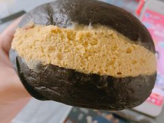-HOT CRUSH趁热集合·现烤面包(环球港店)