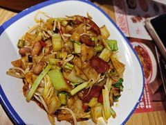 -怪噜范·老贵阳街头名小吃(数博万达店)