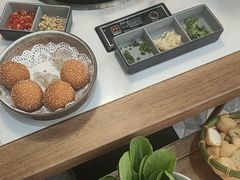 -喃喃椰·糟粕醋·椰子鸡火锅(七堡花园店)