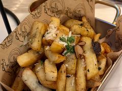 松露薯条-IL TEATRO 精品意大利餐厅