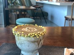 -luutosa  cafe & tea 鹿兔山