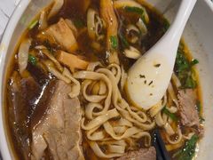 -康师傅私房牛肉面(申虹店)