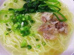 -鲁毓鲜蓬莱小面(黄山路店)