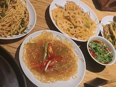 -万记麻辣烫国展总店