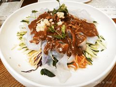 大东北炒肉拉皮-老厨家(中央大街店)