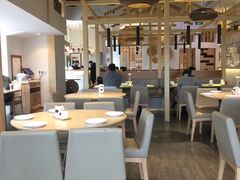 大堂-关东小磨东北菜(上海长风大悦城店)