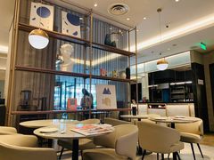 大堂-必胜客(龙之梦购物中心店)