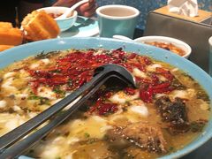 -姚姚酸菜鱼·金戈戈香港豉油鸡(喜荟城联名店)