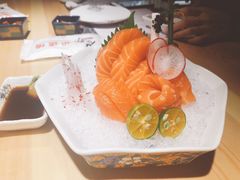 三文鱼刺身-萤初高端日料王(曲江银泰店)