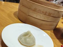 -乐忻皇朝(上海中心大厦店)