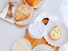 -VERIE BAKEHOUSE