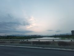 -鬼笑石后山停车场