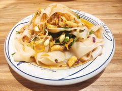 -陇上秦轩西安biangbiang面(EFC欧美金融商业城店)