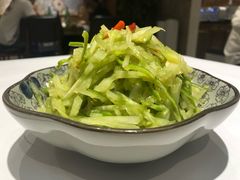 青柿子拌辣子-白氏兄弟烧烤(尹家沟店)