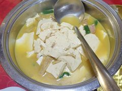 石磨豆腐炖咸肉-国生茶庄·地道农家菜团建活动