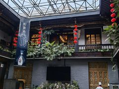 -蔼若春.传承三十年云南菜(金碧公园店)