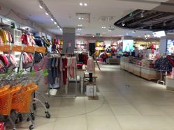 -孩子王(静安大融城店)