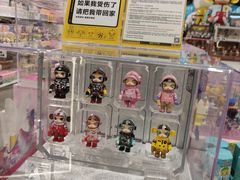 -泡泡玛特POPMART(侨福芳草地店)