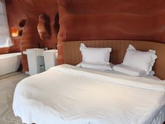 -幸栖洞穴设计酒店(成都春熙路店)