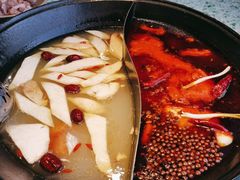-鸿姐老火锅(疁城新天地店)