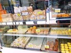 面包甜点陈列柜-鲍师傅糕点(西站店)