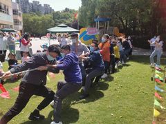 -上海青草地幼儿园