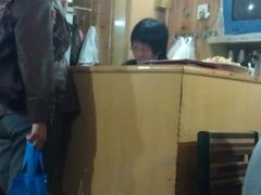霸气的老板娘-龙福祥餐馆