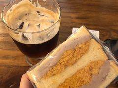 -沁屋面包店(人民东路店)