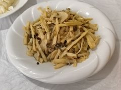 -天乐农家鱼头王(天目湖店)