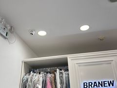 -布瑞琳洗衣(西堤红山店)