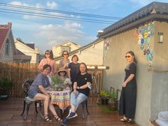 -小草屋轰趴馆别墅派对新场团建家庭聚会