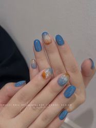 -花岐款式专研健康美甲沙龙