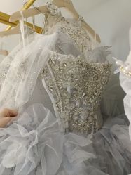 -衣贝姿婚纱礼服馆