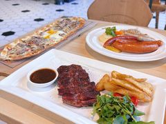 -LENBACH兰巴赫西餐啤酒坊(大连东港店)