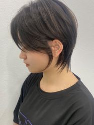 -魅·Hair设计烫染接发店