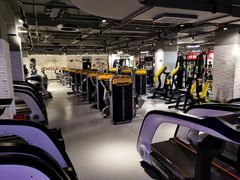 -格易美游泳馆健身房(新昆仑店)