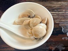 白贝-大良毋米粥 · 粥底火锅(岭南天地店)