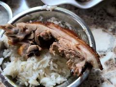 -黄记四更烤乳猪店