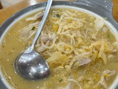 -鹤乡东北菜(崮山路店)