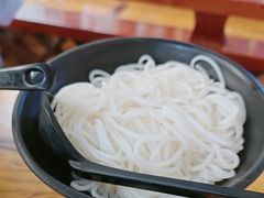 -桥香园过桥米线(国贸店)