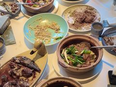 -八府香鸭·啫啫煲(华山路店)