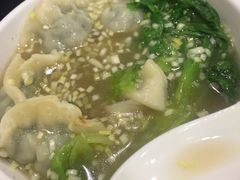 鲜肉冬菇云耳水饺-芬芳甜品(同福路店)