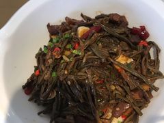 -邻家小馆(银都店)
