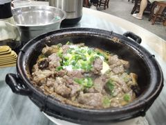 -容里煲仔饭(利丰北路店)