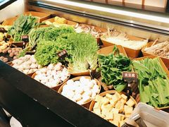 -牛YO寿喜烧·铁板烧和牛火锅自助(市府恒隆店)